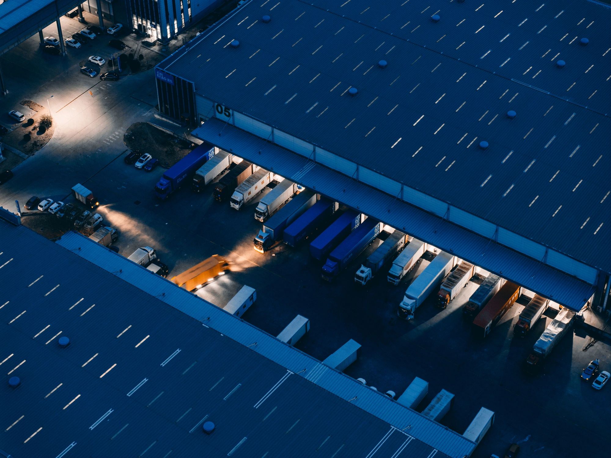 cargo transport international freight